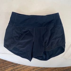 size 2 black lululemon shorts